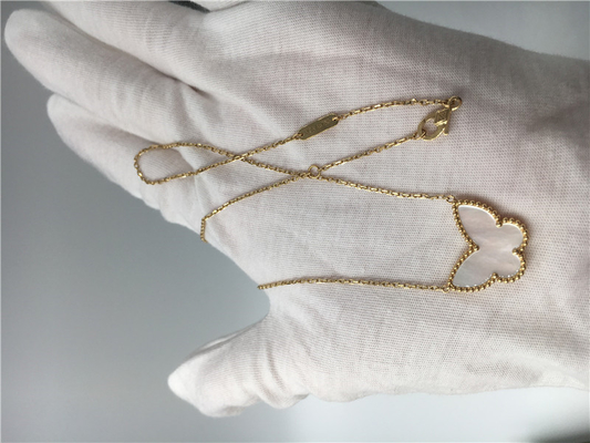 Van Cleef en Arpels-Vlinderhalsband, de Gele Gouden Gelukkige Alhambra Armband van 18k