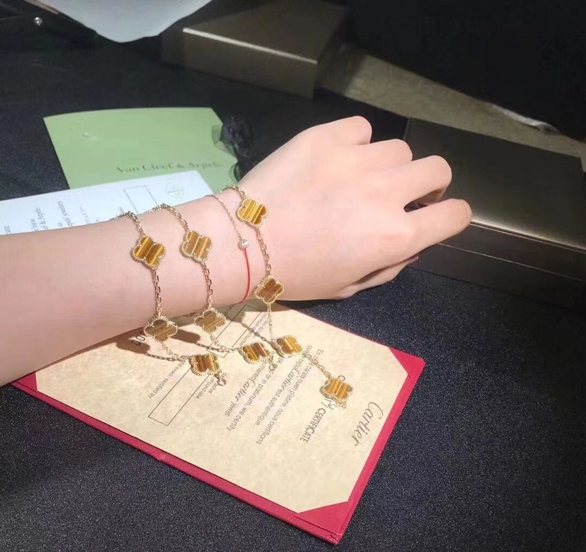 Kwaliteit 18K gouden en Echte Diamanten Van Cleef And Arpels 5 Motieven Uitstekend Alhambra Bracelet fabriek