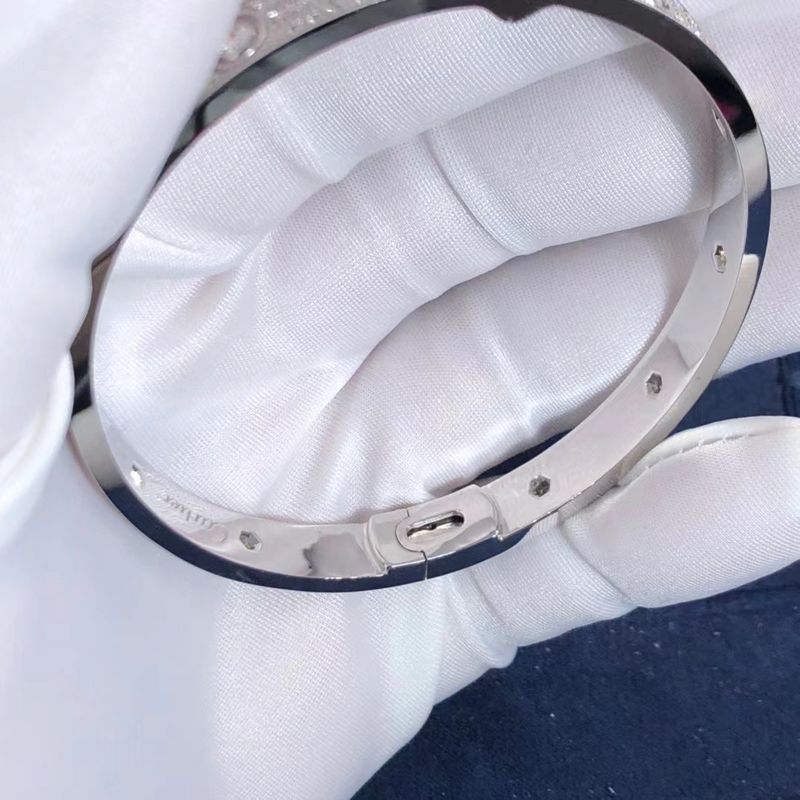 Kwaliteit Van het Beëindigenjuwelen 18K van de meisjesgift de Hoge van de de Autorij Gouden Armband van Panthere fabriek