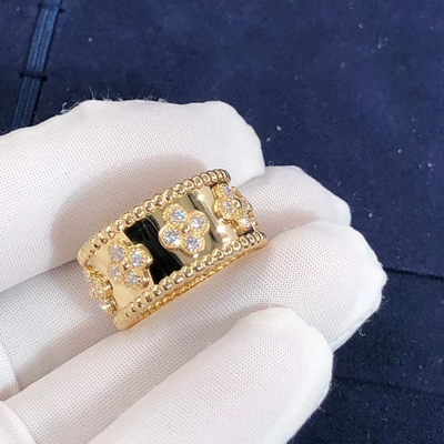 Medium Model VCA Van Cleef Perlee Clover Ring 18k Gold Support Private Customization