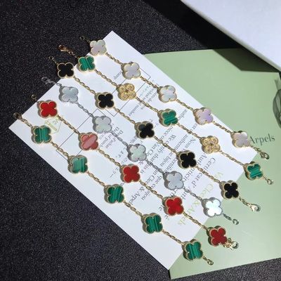 Kwaliteit 18K gouden Wijnoogst Gepersonaliseerde Gouden Armbanden Van Cleef & Arpels fabriek