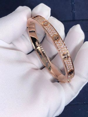 Kwaliteit De fijne van de de rijliefde van de Juwelenauto Armband Diamond Paved White/nam/de Gele Gouden Armband van 18K toe fabriek