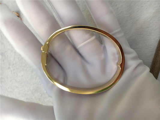 Kwaliteit 18K de gele Gouden Vastgestelde Juwelen van de Luxediamant met 2 Karaatdiamanten GEEN Halfedelsteen fabriek