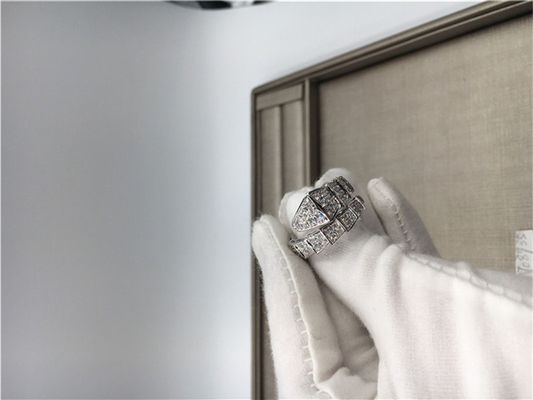 Kwaliteit Het aangepaste Witgoud Diamond Engagement Rings Classic van Serpenti 18k fabriek