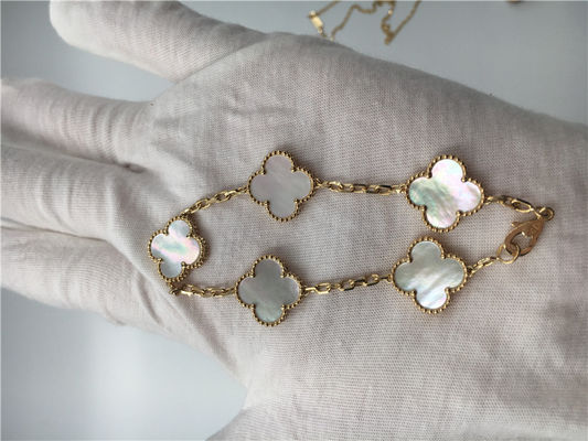 Kwaliteit Elegante de Juwelen Uitstekende Alhambra van 18K Gouden Armband met Witte Moeder van Parel fabriek