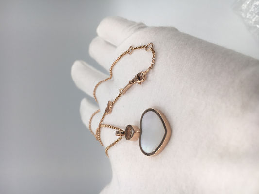 Kwaliteit De Gouden Halsband van de diamantmoeder van Parel 18K met Gelukkige de Hartentegenhanger van Chopard fabriek