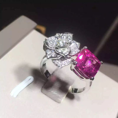 Kwaliteit 18K het witgoud Piaget nam Bloemring G34UU600 met Kussen - Gesneden Roze Tourmaline toe fabriek