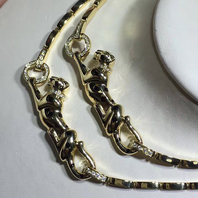 Kwaliteit 18K de gele Gouden Hoge Halsband van de de Juwelenpanter van de Beëindigendouane met Diamanten/Lak fabriek