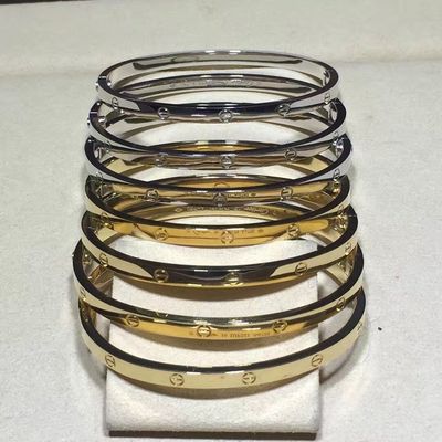 Kwaliteit Juwelen18k Gouden Armband, Dun Liefde Gepersonaliseerd Gouden Halsband Klein Model fabriek