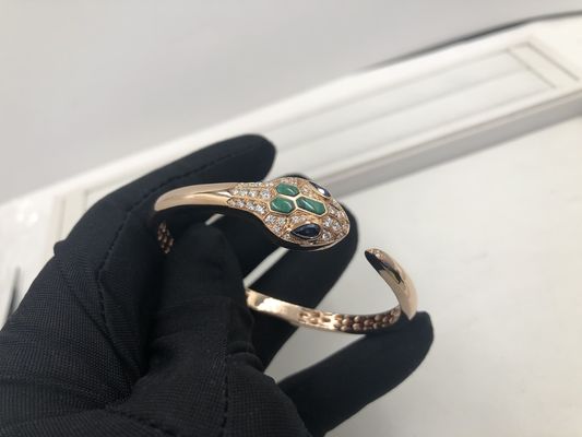 Kwaliteit De de Charmearmbanden van Snakewomens van luxejuwelen pasten 18 Kt Roze Goud met Diamanten aan fabriek