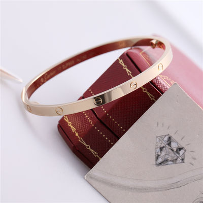 Kwaliteit B6047517 het Duidelijke Dunne Gouden Gele Goud van Sm 18K van de Liefdearmband fabriek