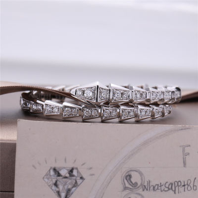 Kwaliteit De Adder één-rol van Italië Romaanse Serpenti slanke die armband in 18K-witgoud met de volledige pavé Armband van de diamantenslang wordt geplaatst fabriek