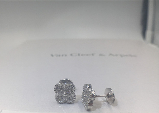 Van Cleef Arpels Zoet Alhambra Earstuds 18K Witgoud om Diamanten